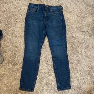 Universal Thread High Rise Skinny Jean, Size 29